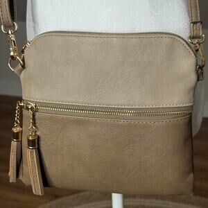 Jen & Co‎ boho Taupe Crossbody
